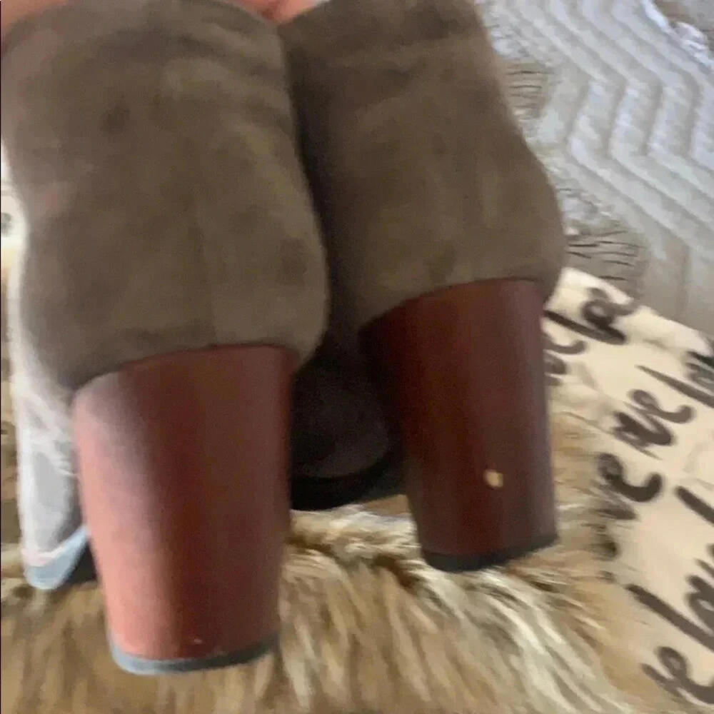 Booties - Picture 3 of 7
